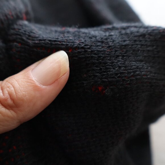 Pendleton Vintage Women's 100% Wool Cardigan Red Black Scroll Design Size Med - Picture 9 of 9